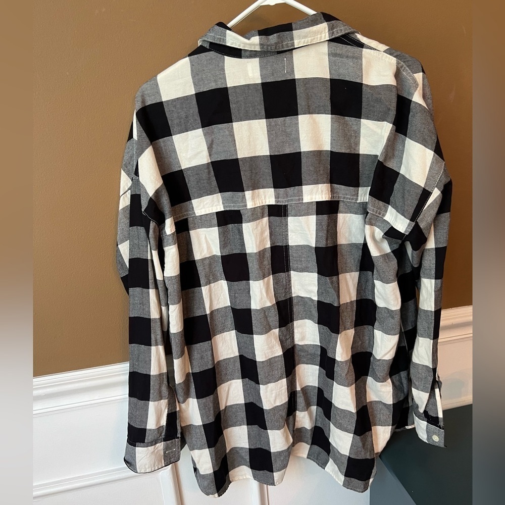 Old Navy Women’s Boyfriend Flannel Popover Shirt Black White Checkered Size L - Picture 5 of 6